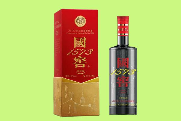 锡林郭勒二连浩特市回收国窖1573.jpg